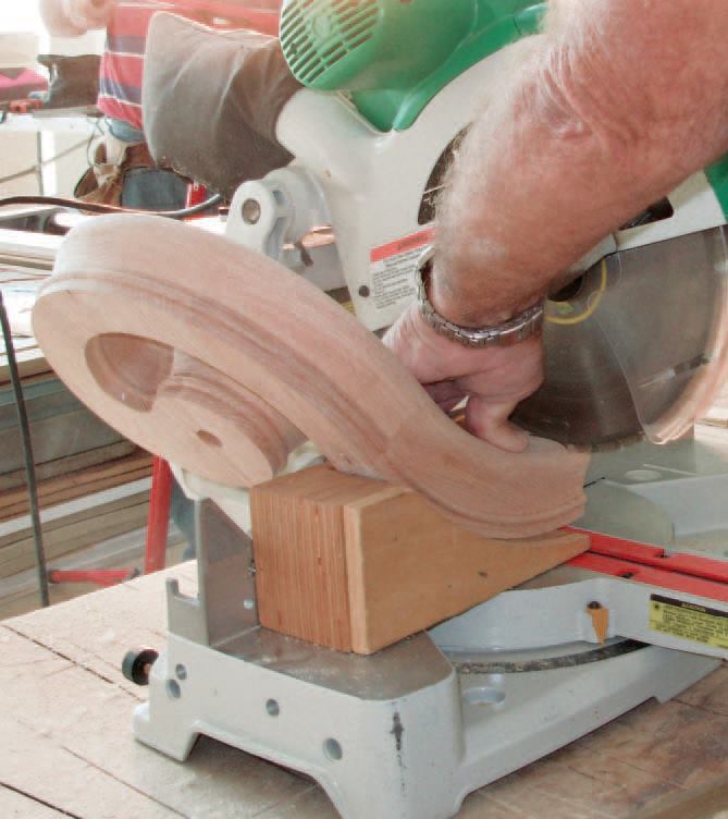 Up-Easing Shoe:  The 60-degree up-easing is the most common; it has a standard outside radius of 9 1/2 inches. To hold these expensive fittings steady and square while I cut them, I’ve made an up-easing "shoe."