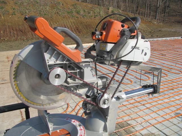 It may not have been intentional, but I like the way Ridgid’s orange more or less matches Stihl’s.
