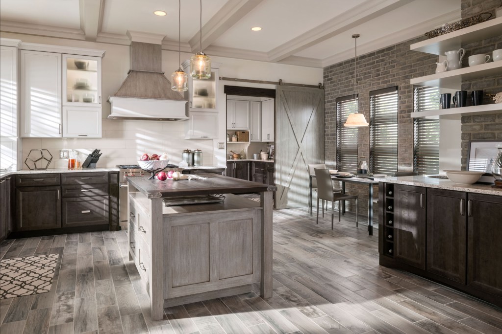 York Reverse Raised (RR) maple Smoke, York Flat Panel (FP) maple Irish Creme Classic, Mission Flat Panel (FP) quartersawn oak Greystone