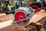 Skilsaw SPT70WM-22 10 1/4" wormdrive; Sawsquatch