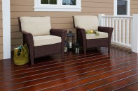 Cabot Gold stain provides a luxurious finish that blurs the lines between indoor and outdoor living with features that give homeowner&apos;s what they really want - beauty. The new product will be available at home improvement retailers beginning spring 2016. Cabot Gold is available in four different stain colors and can be used on both cedar and pine. Stain colors include Sun-Drenched Oak, Sunlit Walnut, Fireside Cherry and Moonlight Mahogany. Cabot Gold has a suggested retail price of $19.98 for a quart and $45.98 for a gallon. For more information, visit www.CabotWoodcare.com (PRNewsFoto/Valspar)