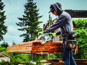 Pros of cordless on a wet site. According to Makita, its “Extreme Protection Technology (XPT)” improves dust and water resistance in harsh conditions by channeling water and dust away from the internal components. It seems to be working; using this tool in a way-aboveaverage wet spring didn’t present any difficulties for the author. And no cord means no tripped power.