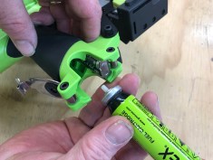 The unit is powered by a fuel cell and two AAA batteries. Plenty of power and runtime.