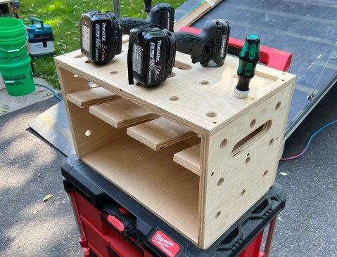 tool tote, carpenter Gary Katz, mini workbench