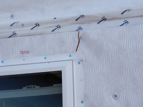 In this case, the GC didn’t properly train the workers who installed the windows. The installer cut a head lap … well, you can figure out the rest. Builders need to adopt a method for installing windows and doors and own it. Taking ownership means everyone involved in the process understands every step.