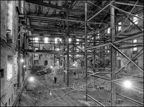 “Balancing a stone house in the sky”. Here, earth-moving equipment digs a new basement within the building’s shell. By mid-1950, the White House interior was hollow and measured 165-feet long, 85-feet wide, by 80-feet high (roughly 1.1 million cubic feet of open space was created as a result). Project architect Douglas W. Orr noted in his jobsite chronology (published in “Report of the Commission on the Renovation of the Executive Mansion." 1952), “August 16, 1950: Excavation of basement and footings completed” and “September 14, 1950: “Due to delays, project schedule revised and general contractor’s completion date set as December 1, 1951 instead of September 26, 1951.”