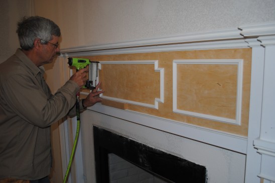 The center panel has inverted corners for added interest.