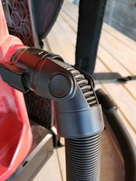The Anti-kink knuckle is a great detail for keeping the hose from folding.