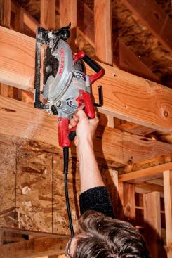 This saw is 4 pounds lighter than the previous model from Skil so it's easier to use overhead.