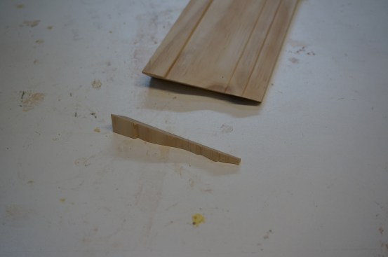 Here the return has been cut and is ready to be applied to the end of the apron.