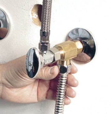 A pair of tees installed behind the angle stops create an open loop between the hot- and cold-water lines. When the pump is activated, the slug of cool water in the hot line is pushed back to the water heater via the cold-water line. The pump runs only a few seconds, until a sensor detects a rise in the temperature in the hot line.