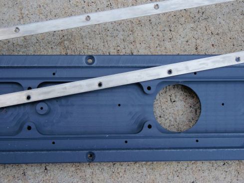 The FreeStyle drain’s clamping ring secures the drain to the membrane flashing (included in the installation kit), which is then joined to the main membrane with the kit’s sealant. The clamping ring can also secure the drain directly to a continuous membrane that covers the entire floor of the shower.