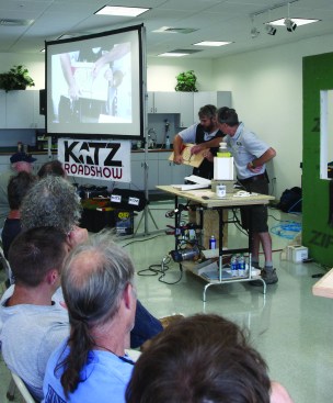 Using a diagram, Gary Katz and Wells show how backer rod works in conjunction with caulk to fill large gaps.