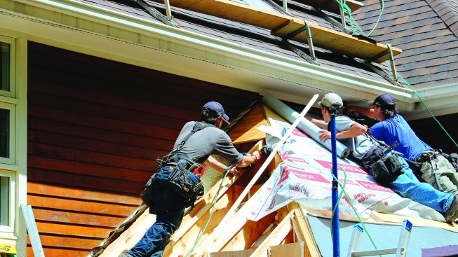 ... nailed cleats to the sides of the rafters ...