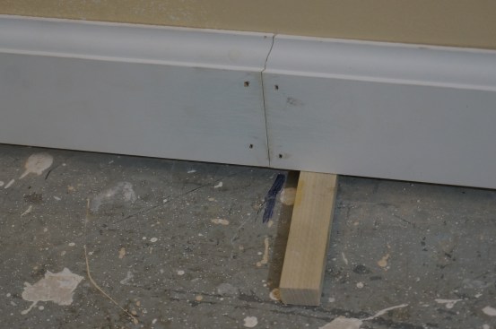 Scarf joints should be placed at a stud location, with the ends of both boards secured to the wall framing. Once the joint is stable and secure, the rest of the boards can be nailed off. 