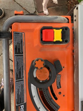 Nice, oversized switch and excellent bevel adjustment.