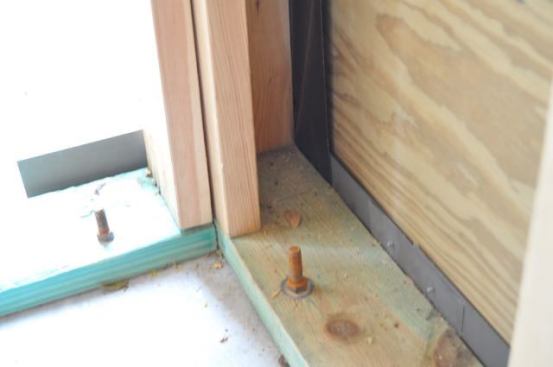 California (3-stud) corners are a great advanced framing method to ensure corners are insulated all the way back.