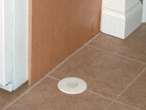 The outlet grid design imposes laminar air flow, correcting noisy vents.