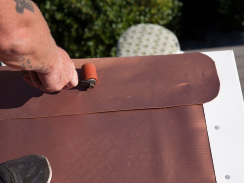Because there’s a tendency during welding for the membrane to deform at any sharp corners, the author’s crew round off all the cover-strip terminations.