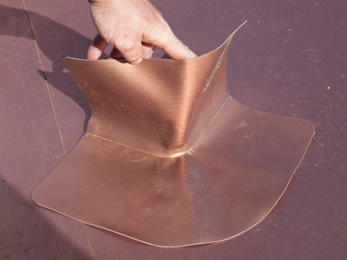 For tricky, three-directional corners, pre-formed outside and inside corner flashing is available from the manufacturer.