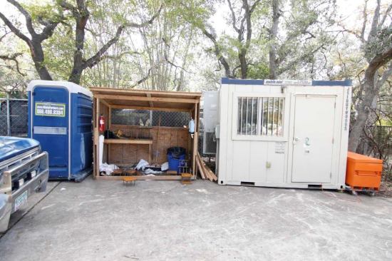 These small jobsite offices are affordable to rent and come with an air conditioner.