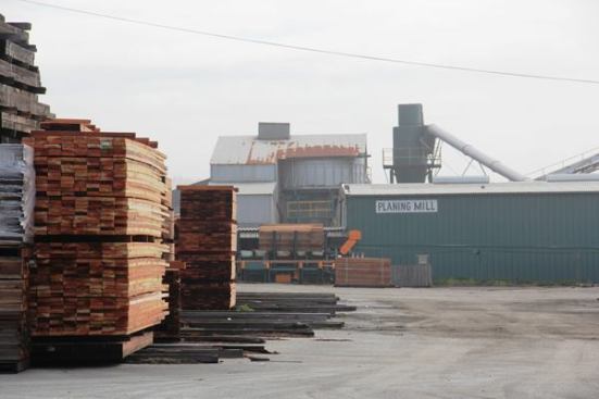 This is the planing mill. I didn’t go in because it was not being run that day. My bad—I should have gone in and looked at the machines. Well, maybe that’s the excuse for another visit.