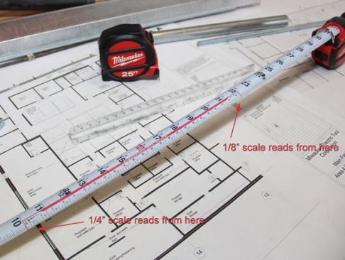 The blade of the 25’ model is printed both sides with a section of 1/4- and 1/8-inch scale rule on the back for measuring plans.