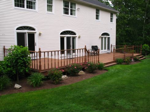 At first glance, this 20-year-old New England deck looked to be in reasonably good shape, thanks to regular maintenance.