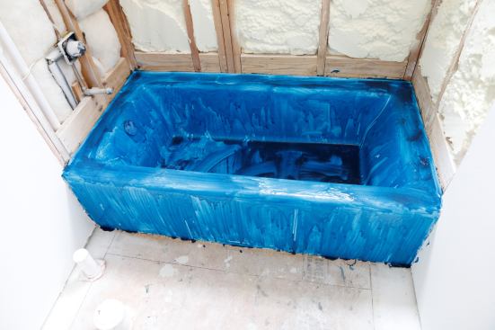 Experienced Builders protecting their tubs. The easy method is using a scratch protection strippable film like this.