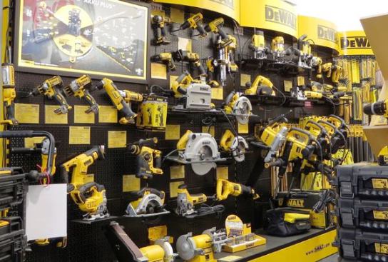 Except for the 220-volt motors on the corded models, most of these DeWalt tools are more or less the same as are sold in the U.S. Three that are not available here: the barrel grip jig saw, the beam saw, and the “
alligator saw” to the right of the corded wormdrive.