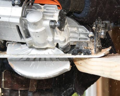 The guards on the Ridgid (shown) and DeWalt will retract by themselves no matter what kind of cut you make.