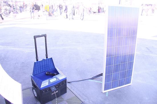 Kohler showed off its new enCUBE battery-powered indoor/outdoor inverter generator. It won’t run a jobstie’s-worth of tools, but at 1440 watts it can handle some tools’ power needs. The unit can be charged with a 120V AC wall outlet or solar panel.
