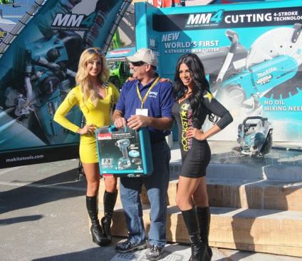 This guy won a Makita impact driver and got to pose with the RockStar girls.