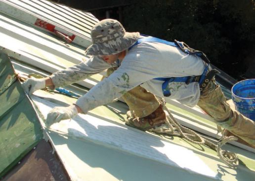 The field of the roof was then covered.