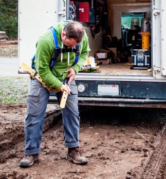 Safety Harnesses. Our ropes and harnesses stay in the shop until we need them. I like the 
Werner LiteFit H3110 harness because it is very low profile and easy to put on and adjust. For ropes our favorite is the Super Anchor Deluxe Lifeline. Instead of a mechanical grab this life line uses a 
prussic knot. Mechanical grabs can get clogged with the rain we get here, but we haven’t had the problem with the prussic knot. We use 30’ long ropes, anything longer and we switch tie off points.