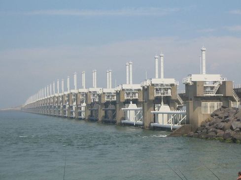 The Oosterscheldekering in Holland is the largest moveable barrier in the world, with over four kilometres of sluice-gate-type doors.