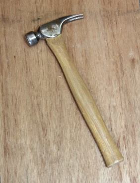 Dalluge 16-oz Straight Claw Hammer Simple is better, at least when it comes to my hammer. I prefer the straight hickory handle design as it’s easier to retrieve from the hammer loops on my work wear. These hammers are light and the straight claw can be used for light demo work.