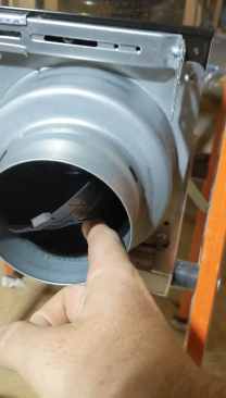 Suppliers often recommend zip ties for securing ducts to fan housings, but that is not enough. 