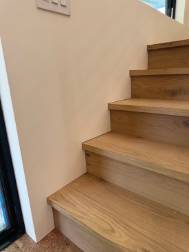 A consistent and clean reveal is created along the stairs.