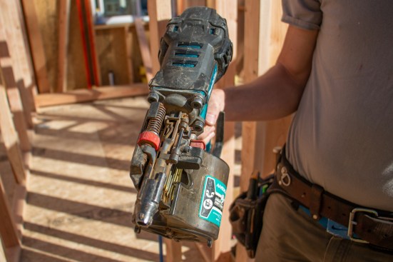 Dial type depth of drive is nice for setting shear panel.