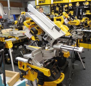 Here’s a different take on the combination saw, slide miter saw below and table saw above. The appeal of these machines is lost on me, but then I don’t live in Europe, where vehicles are small and storage space more limited than here. This particular model is from DeWalt; similar models are available from just about every tool company that sells benchtop saws in Europe.