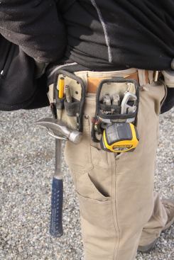 For jobs that don’t call for a full tool belt rig, individual accessories can be mounted to a standard belt.