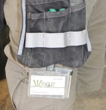 A cool feature for guys who do commercial work and have to carry a name tag is the clear plastic ID sleeve on the back of the right front pocket. It’s shown here in the down position but there is Velcro the back so you can fold it under and stick it to the back side of the pocket. I don’t need a name tag so I carry business cards in mine.