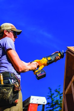 The DeWalt Flexvolt actually cuts a little faster in thick material, but it’s heavier.