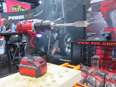 909 20-volt Max Drill/Driver. You’ve probably never heard of the 909 brand. I hadn’t until a carpenter I know mentioned how much he liked a power planer the company no longer makes. Once known for inexpensive blue OEM tools the company appears to be retooling to go upscale (brushless motors, high Ah batteries, etc.). The new models are red and pricier than before. This is a prototype of a 20-volt max brushless drill/driver scheduled for release this summer. Its most distinctive is a pressure sensitive touch switch (more on that in the following slide).