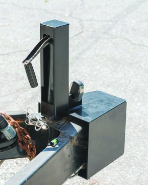 The Vault isolates the tongue and the crank (jackstand handle) from tampering and from the power tools or bolt cutters of would-be thieves.