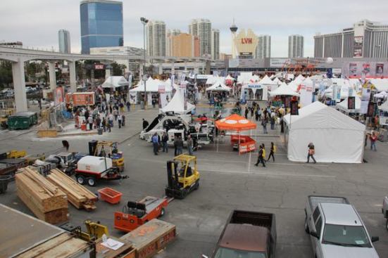 Here’s a view of the main outdoor lot from half-way up the escalator to the monorail that runs from just north of the convention center all the way down to the MGM Grand.