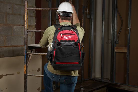 Jobsite Backpack

48-22-8200
