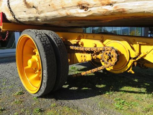 We’re talking heavy-duty here; the wheels have solid rubber tires and are turned by a heavy chain-drive coming off the rear differential. The truck still runs and has a top speed of 17 mph.