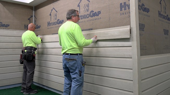 Because long siding boards are heavy, longer runs are easier to install with two people.
